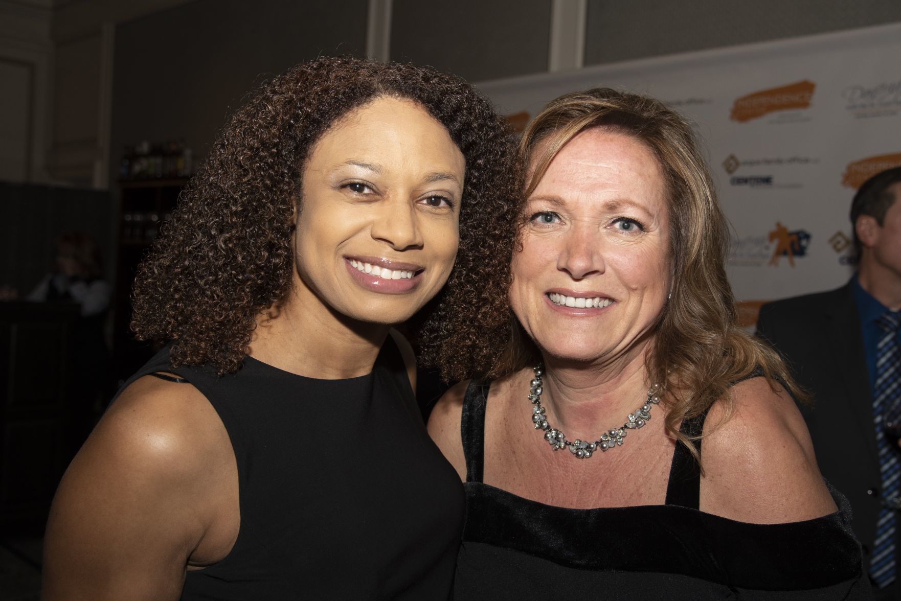Tiffany Boyd, Martha Christoff